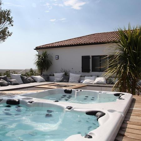 Villa La Sardane B&B Le Plomb Exteriér fotografie