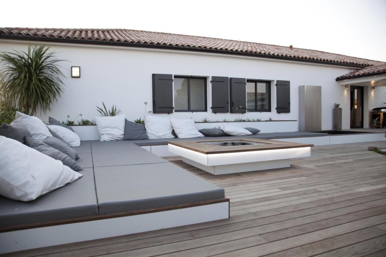 Villa La Sardane B&B Le Plomb Exteriér fotografie